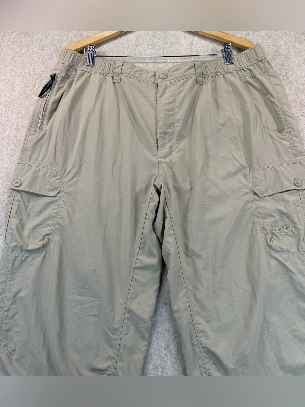 The North Face Men's Tan Ripstop Cargo Utility/Hiking Pants Sz XL IS 34” c.2010